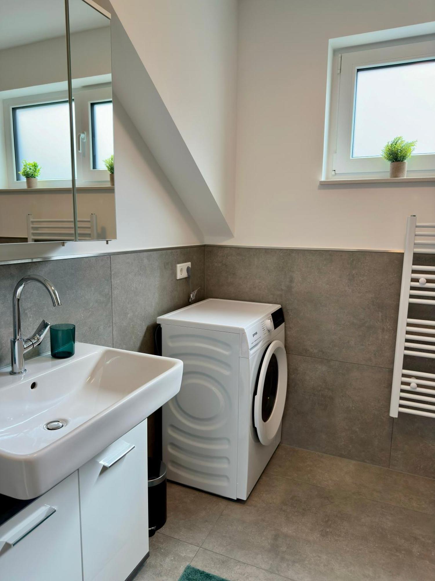 Zentrale Wohnung 5 - Kostenloser Parkplatz - Hdz - Bali Therme - Gop バート・エーンハウゼン エクステリア 写真